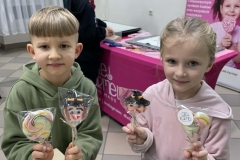 962b2c49-e76d-4458-8557-d017e10d22b1