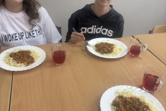 560616717_122340175304214596_4910022460534631327_n