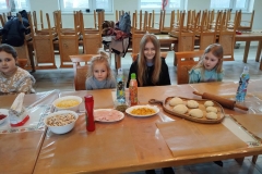 424928776_768380971991301_7721472618473611106_n