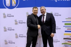 20260308_190703643_iOS