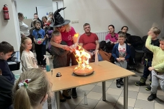 aac425b2-c90d-472b-8135-41add443dc4e