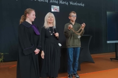 40cc7a9c-ef9d-446f-b728-8e59956ec677