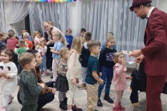 e0cd7be6-886e-43b7-b6e6-a5d9c614d2a6