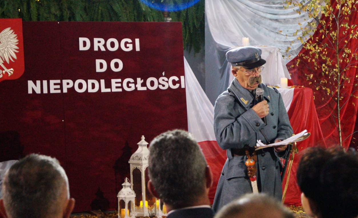 Święto Niepodległości w szkołach na terenie gminy Rząśnia