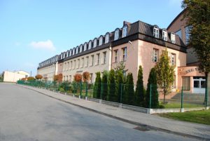 Zespół Szkolno - Przedszkolny im. Jana Pawła II w Rząśni