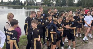 ZSP w Rząśni podczas Powiatowych Indywidualnych Biegów Przełajowych