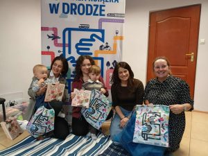 „Mała książka w drodze” – ruszyła ogólnopolska trasa warsztatów