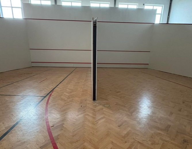 Kort do squasha w Rząśni na ukończeniu