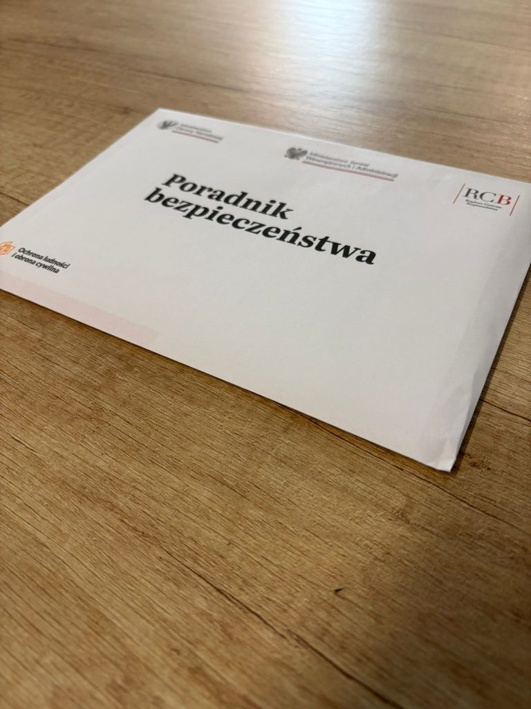 Poczta Polska rozpoczęła dystrybucję „Poradnika bezpieczeństwa” w naszej gminie