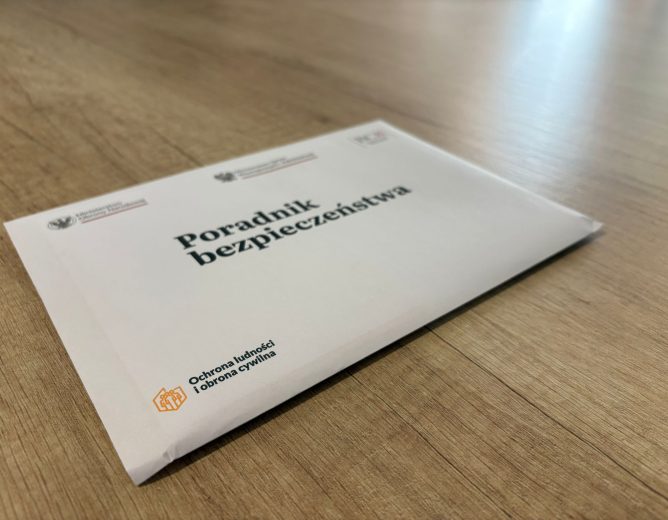 Poczta Polska rozpoczęła dystrybucję „Poradnika bezpieczeństwa” w naszej gminie