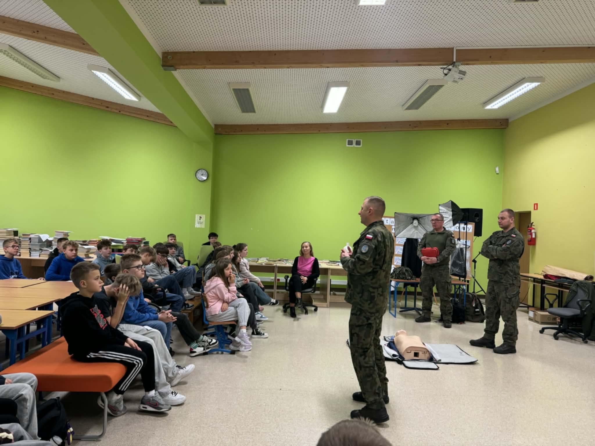 "Edukacja z Wojskiem" w Szkole Podstawowej w Białej