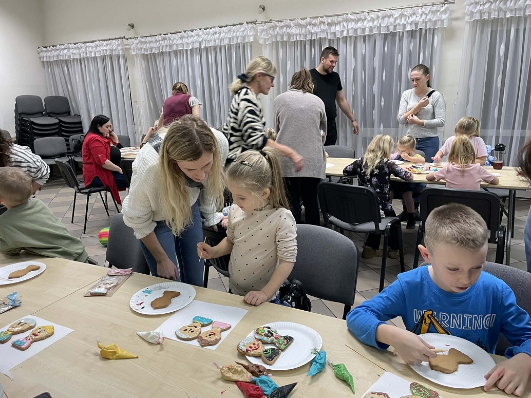 Warsztaty z okazji Dnia Babci i Dziadka - Biblioteka w Kodraniu