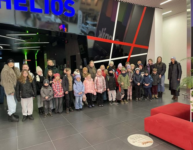 Wyjazd do kina – Biblioteka w Kodraniu