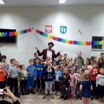 Występ iluzjonistyczny – Biblioteka w Kodraniu