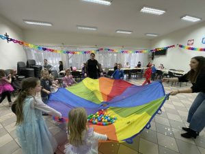 Bal karnawałowy w Bibliotece w Kodrniu