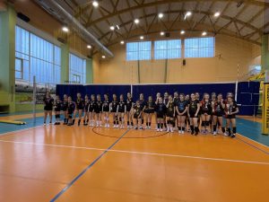 Turniej minipiłki siatkowej dla chłopców i dziewcząt w Rząśni