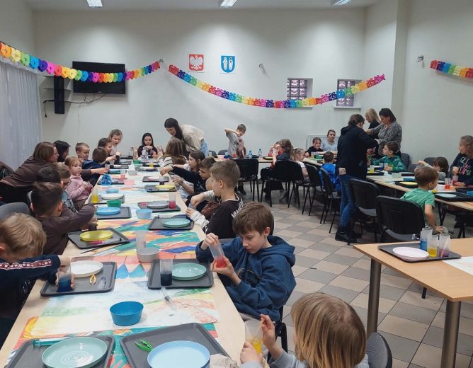 Kolejne warsztaty chemiczno-eksperymentalne w Bibliotece w Kodraniu