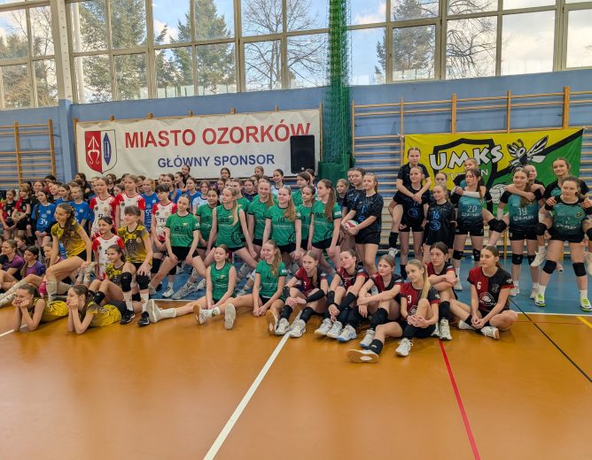 Czarni Rząśnia w Turnieju wojewódzkim eliminacji Kinder Joy of Moving