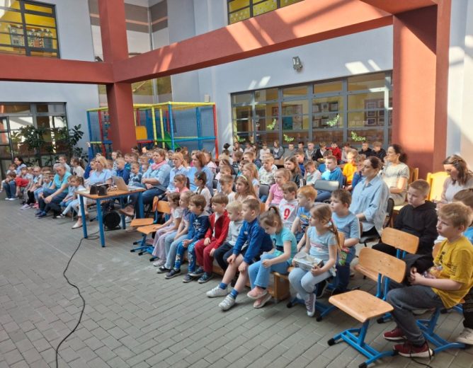 Dzień Świadomości Autyzmu w Szkole w Białej