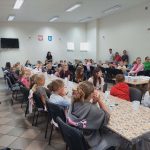 Warsztaty z okazji Dnia Mamy i Taty – Biblioteka w Kodraniu