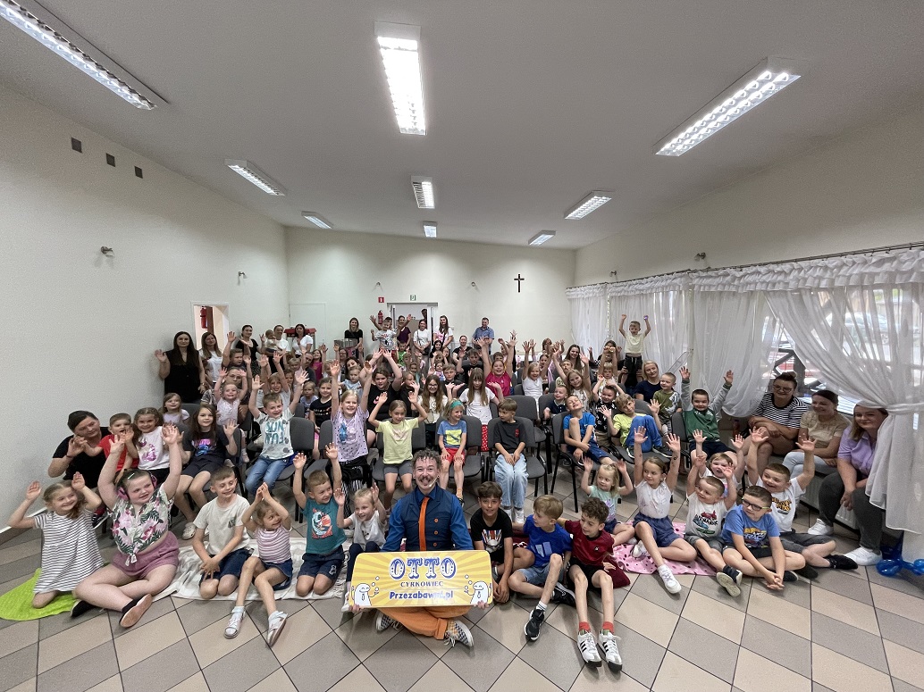 3 czerwca 2026 roku w GBP w Rząśni Filii w Kodraniu odbyło się wyjątkowe spotkanie z okazji Dnia Dziecka. Tego dnia na najmłodszych czekało mnóstwo atrakcji i niezapomnianych wrażeń