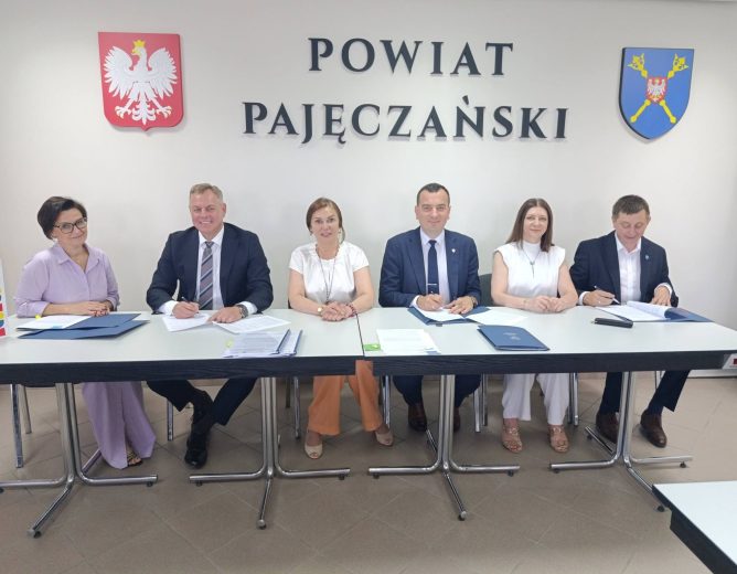 Gmina Rząśnia z dofinansowaniem na drogę w Suchowoli