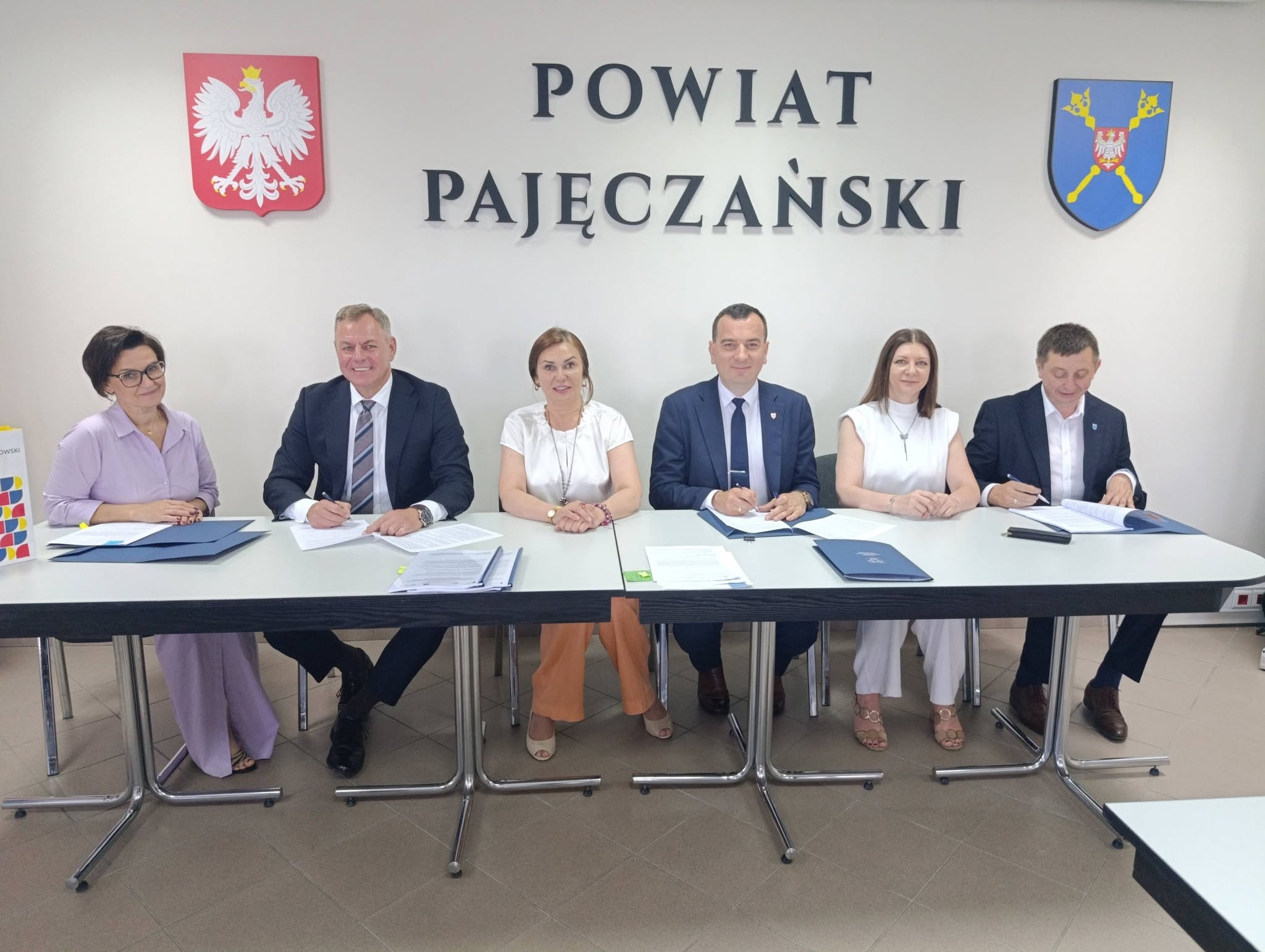 Gmina Rząśnia z dofinansowaniem na drogę w Suchowoli