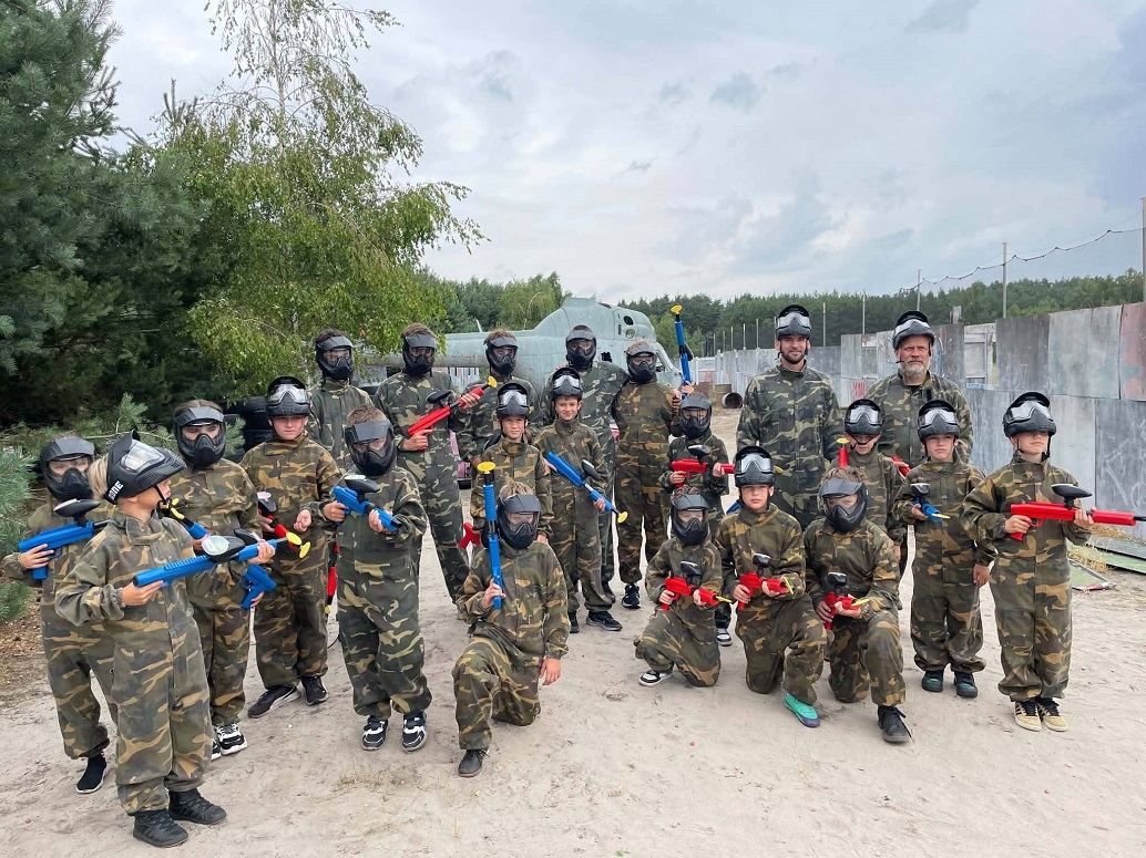Wyjazd na paintball - Biblioteka w Kodraniu