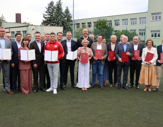 Orlik w Rząśni przejdzie modernizację