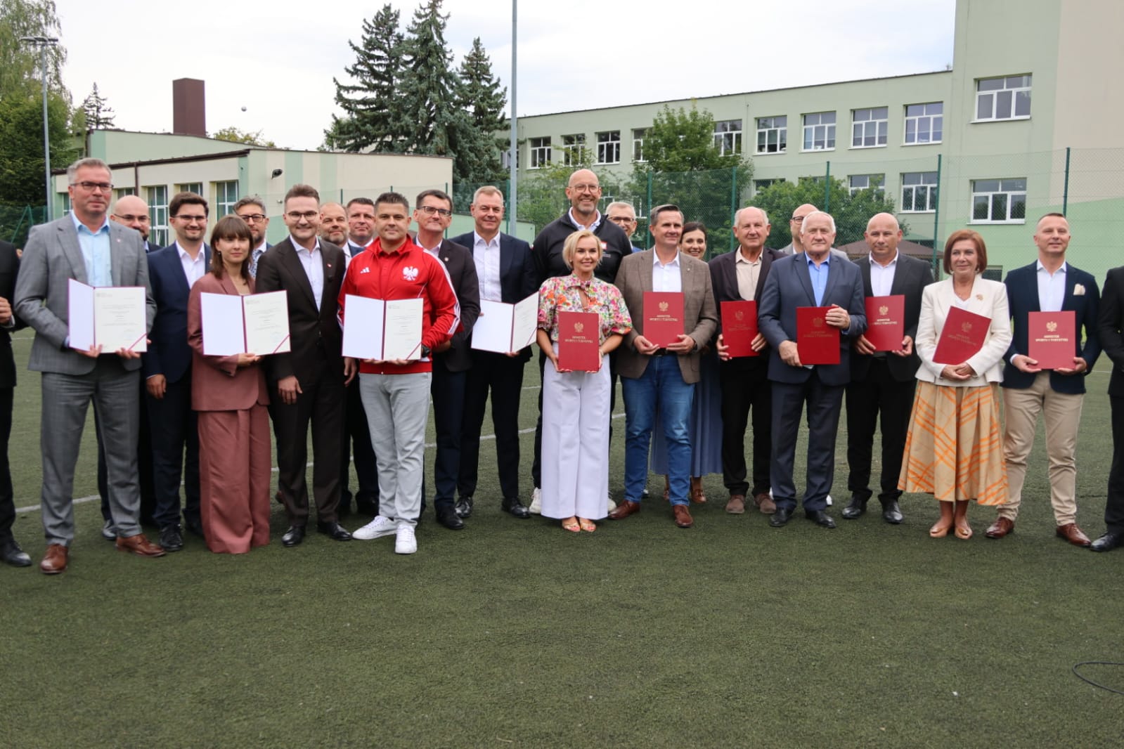 Orlik w Rząśni przejdzie modernizację
