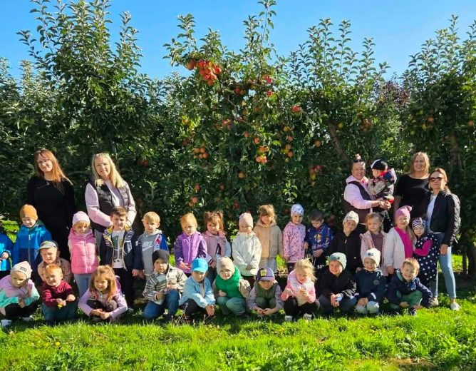 Dzień Jabłka w grupach Elfów i Kangurków