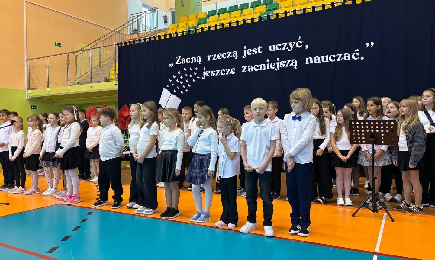 Dzień Edukacji Narodowej w Rząśni i w Białej
