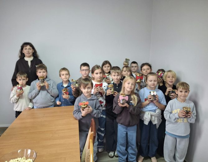 Jesienne zajęcia w Bibliotece w Białej